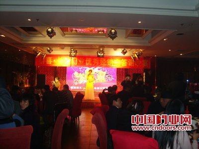 群喜門業盛裝亮相北京門博會，重金激勵開啟渠道精耕新篇章